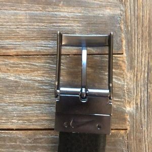 Nike men’s reversible belt
